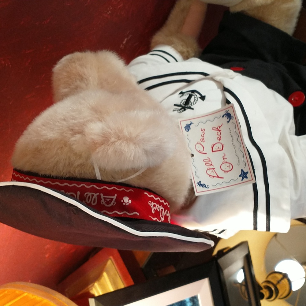Retired - Cornelius VanderBear -  All Paws on Deck - NWT - 22" - Like New Cond. - Picture 6 of 7